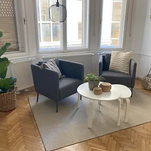Center W18 Daire