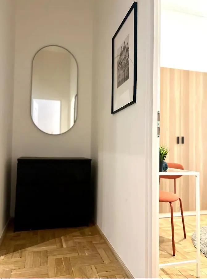 Double Treat Central Apartment By Nw Budapest